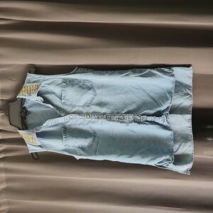 Blue and gold studded collar button down tank